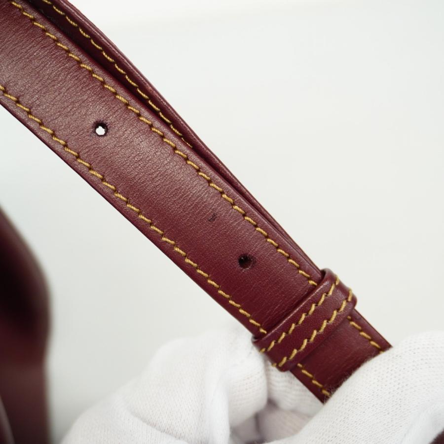 【6db2147】カルティエ ショルダーバッグ マスト レザー ボルドー ゴールド金具【中古】レディース Cartier（カルティエ） 【6db2147】カルティエ ショルダーバッグ