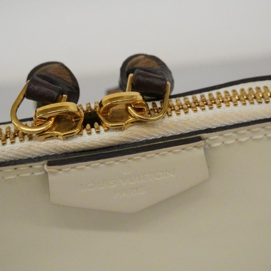 【6dd4671-k】ルイヴィトン ショルダーバッグ ヴェルニミロワール アルマミニ M52749 スノー【中古】レディース LOUIS VUITTON（ルイ・ヴィトン） 【6dd4671-k】ルイヴィトン