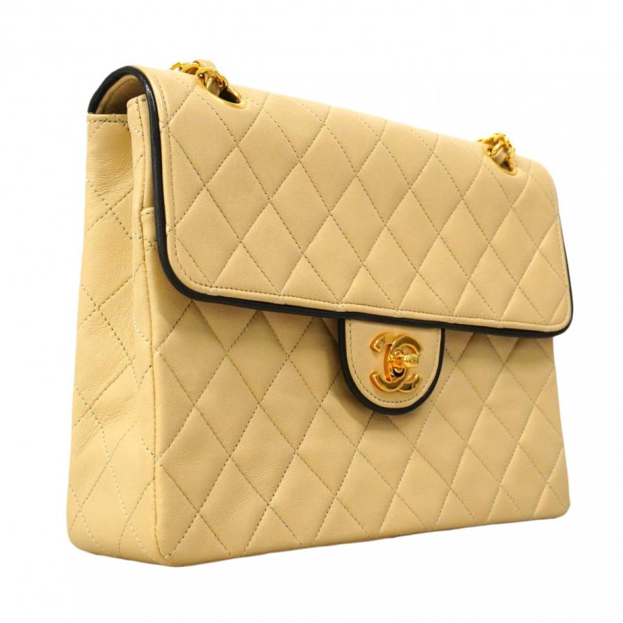 CHANEL ショルダーバッグ ベージュ ゴールド金具 CHANEL（シャネル） 【6de6440】シャネル ショルダーバッグ マトラッセ