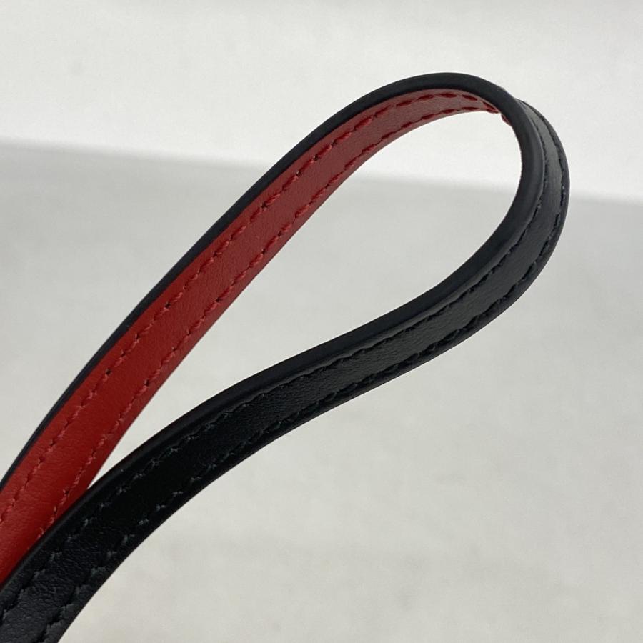 FERRAGAMO 【5id4972】サルヴァトーレフェラガモ ポーチ ガンチーニ  