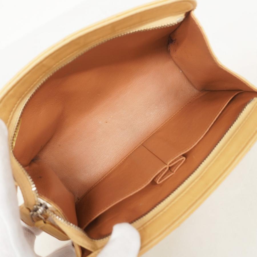 CHANEL 【5ie5810】シャネル ポーチ マトラッセ ラムスキン ベージュ  