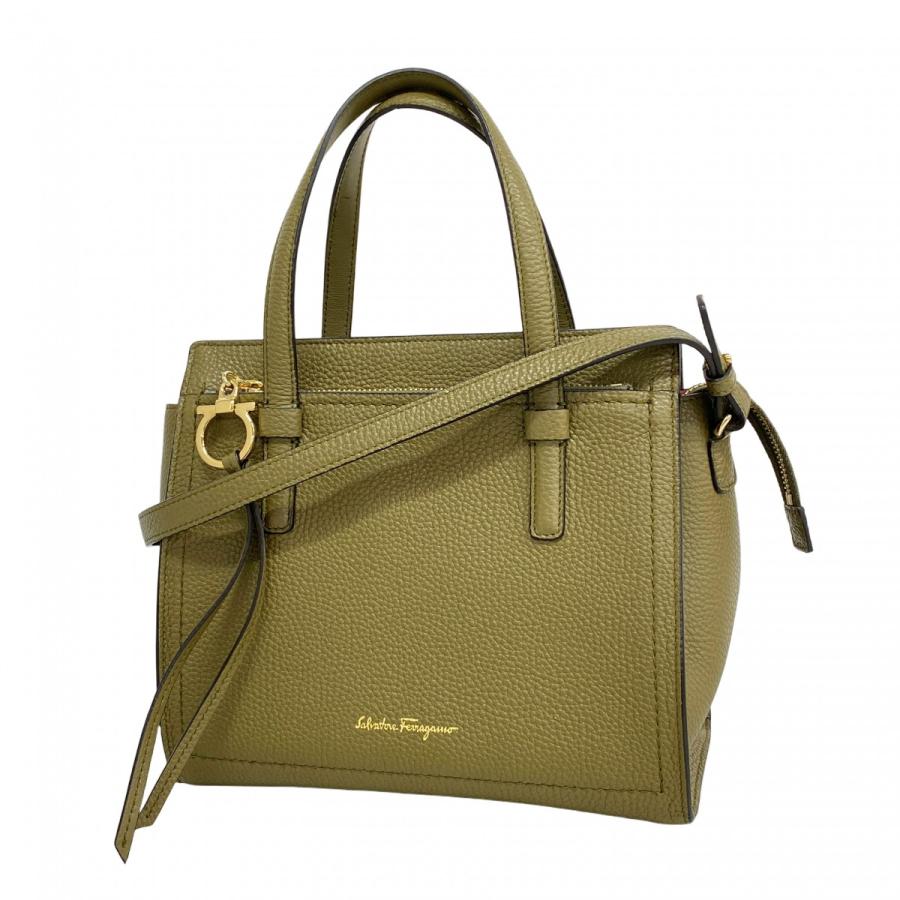 極美品!! フェラガモ エイミー トートバッグ ガンチーニ 金具 FERRAGAMO（フェラガモ） 【6ab0767】サルヴァトーレフェラガモ トート