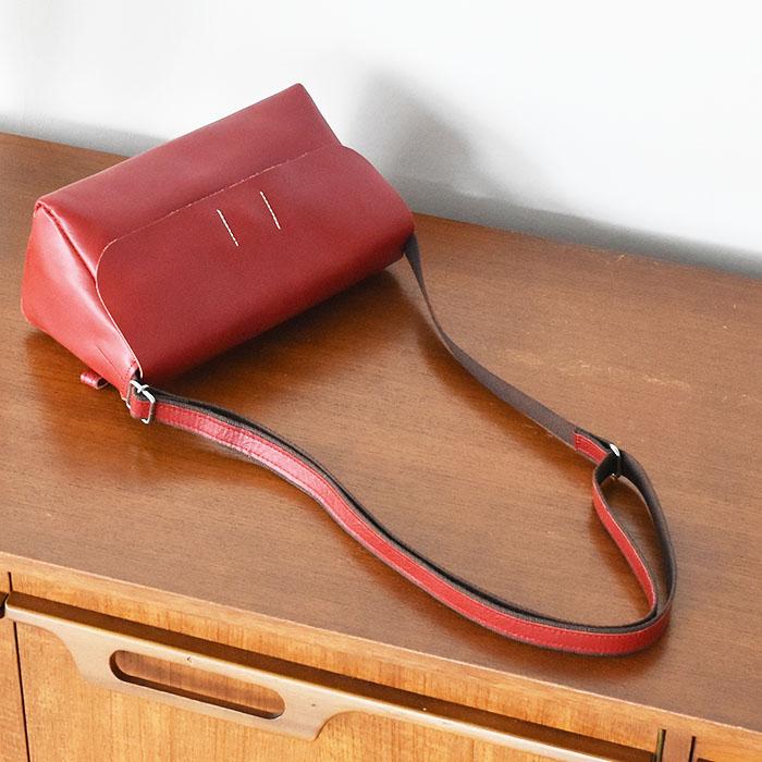 ショルダーバッグ レディース 本革 日本製 手作り 軽量 昭和レトロ 鞄