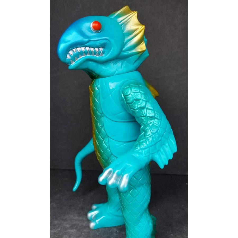円谷コミュニケーションズ版　怪獣郷　ボーズ星人初版　袋無し美品　プロフ必読 ソフビ 【中古】円谷コミュニケーションズ 怪獣郷 半魚人 ボーズ星人