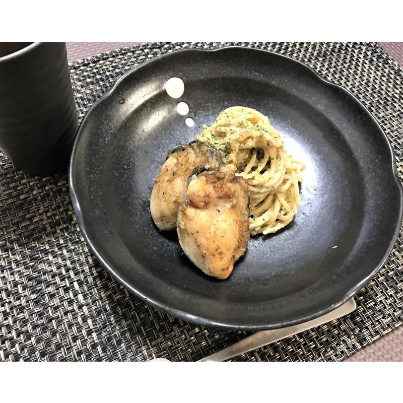 能登牡蠣　　殻付き　（ 20個　約2kg）（牡蠣ナイフ、片手用軍手付） |  | 11