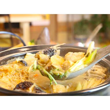 本場茨城で培われた絶品あんこう鍋。あん肝たっぷり100g 秘伝の濃厚スープは格別（特別大増量1000g）あんこう鍋セット（2〜3人前） |  | 01