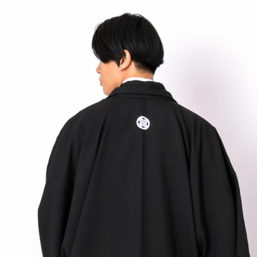 男着物 黒紋付の着物と羽織の画像