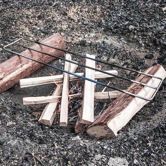 焚き火用 ゴトク Lサイズ たき火ゴトク L 純チタン中空パイプ 焚き火台 調理台 アウトドア サバイバル ブッシュクラフト キャンプ 登山 釣り Bush Gotokul 1 男のこだわりshop 通販 Yahoo ショッピング