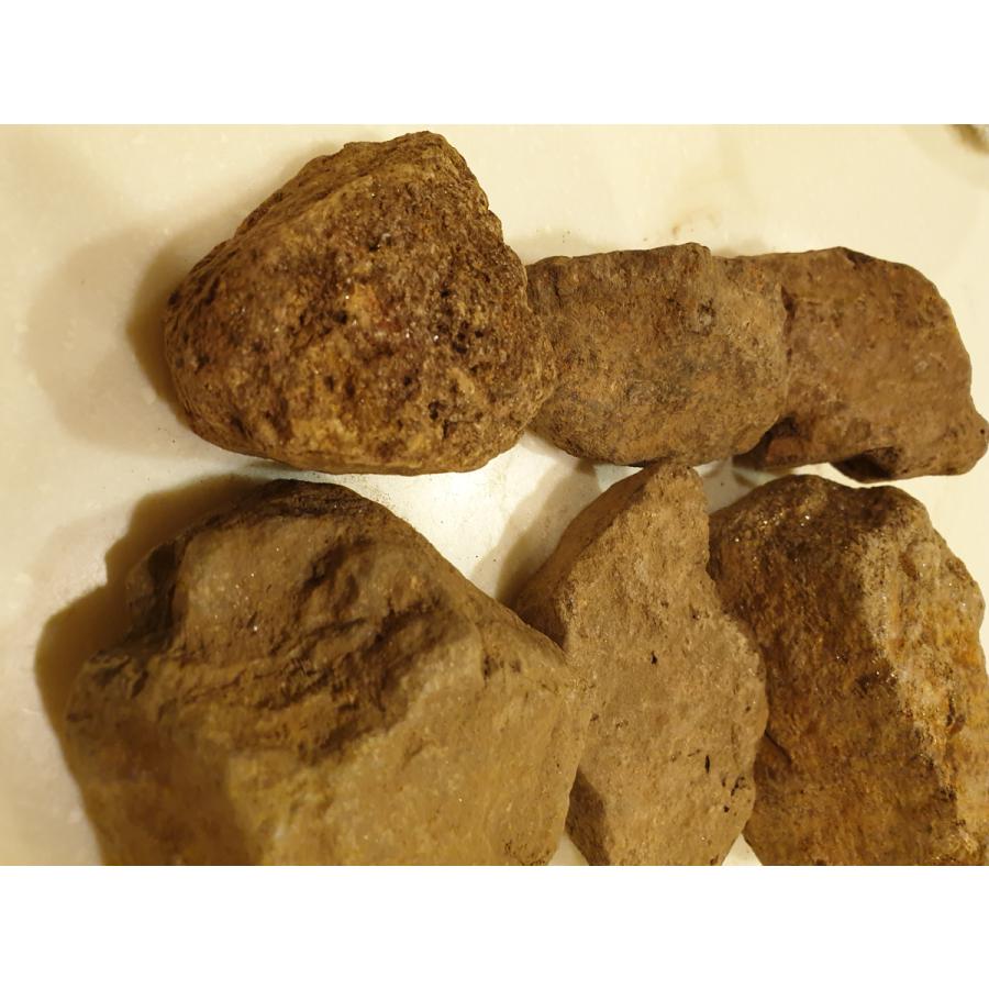 ラジウム 鉱石2kg 河北省石家庄 関連：北投石 バドガシュタイン鉱石