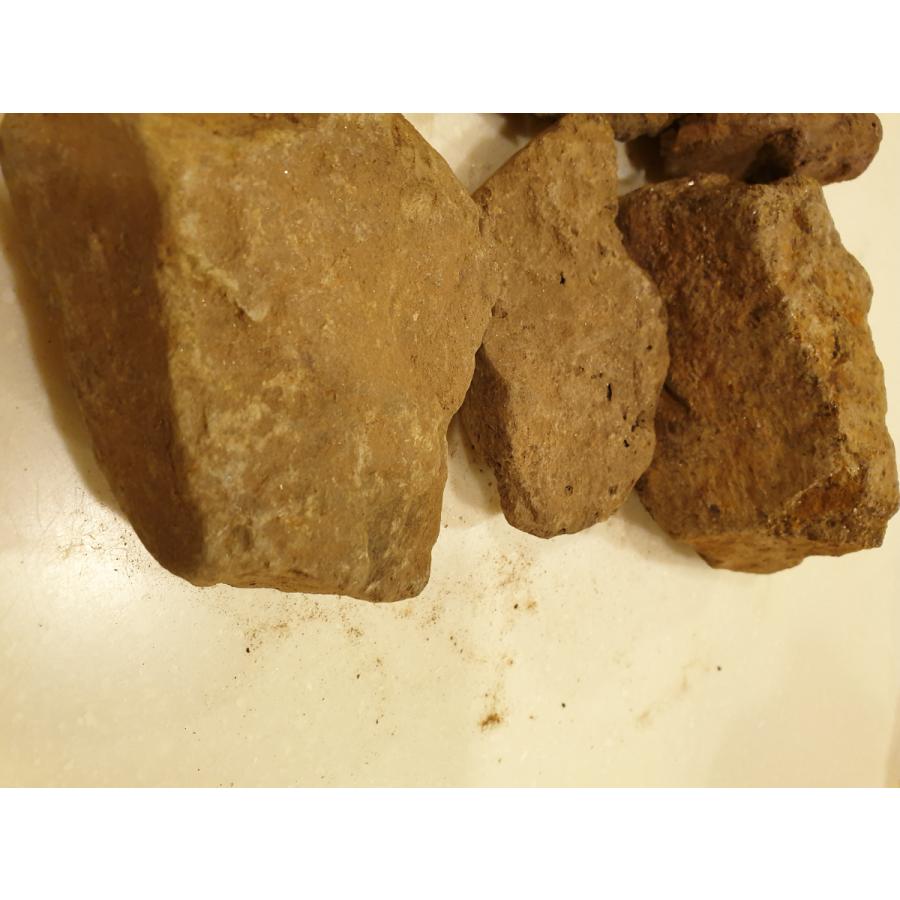ラジウム 鉱石2kg 河北省石家庄 関連：北投石 バドガシュタイン鉱石