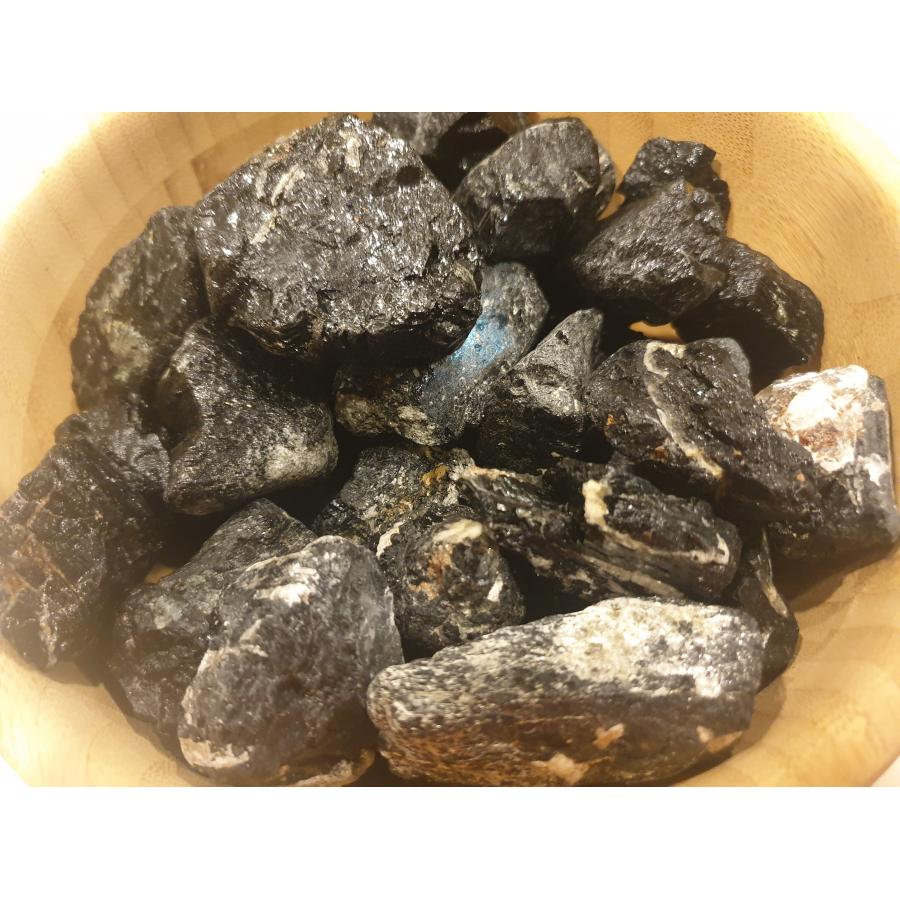 本物 大粒のブラックトルマリン鉱石 500g ブラジル産 天然 本物 大粒のブラックトルマリン鉱石 500g ブラジル産 天然