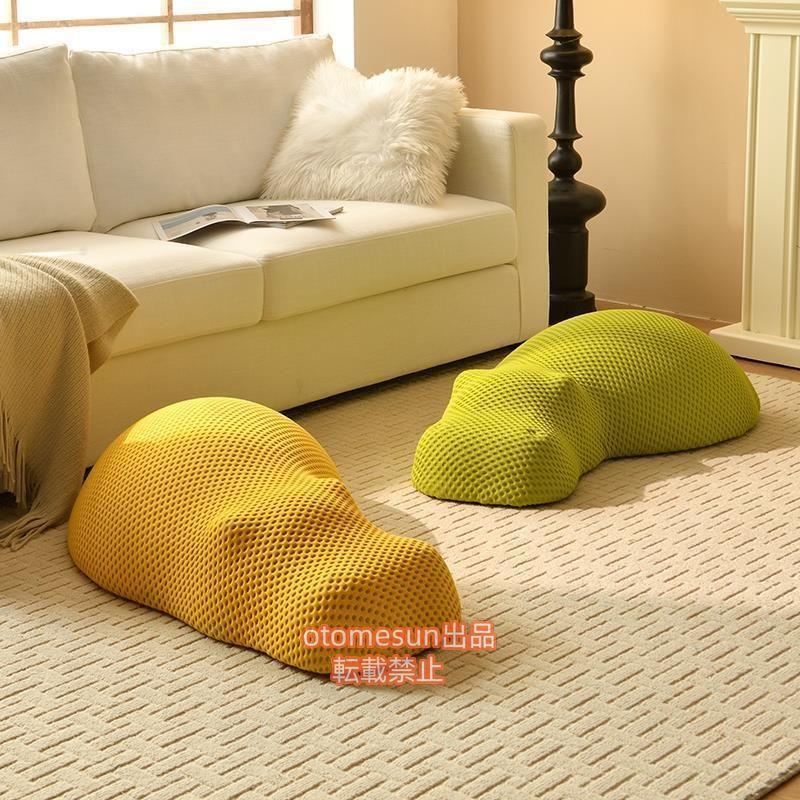 小さなアパートの怠惰なソファベッド、カバ桟橋のソファ、シンプルな靴