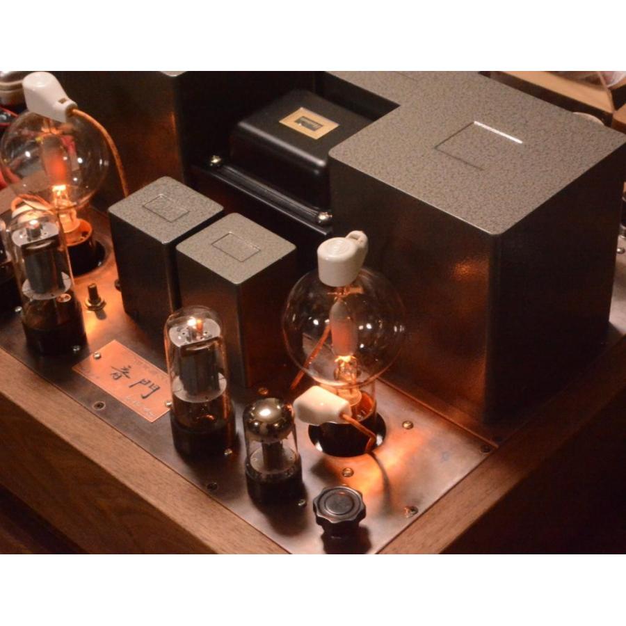 真空管アンプ ウッドカーボンデザイン sub2.jpg