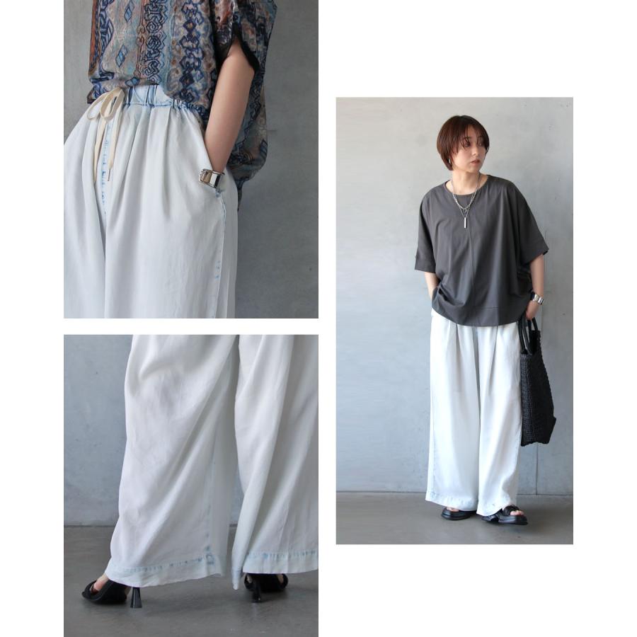 白パンツに、遊び心と「差」を。デニム風ワイドパンツ ワイドパンツ ポケット付 カジュアル ホワイト OTONA 40代 50代 60代の画像