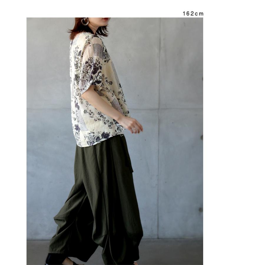 NOKO OHNO 花柄 半袖 トップス コサージュ付き OTONA トップス 品よく咲くヴィンテージローズモードな花柄トップス