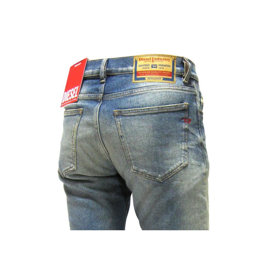 DIESEL ディーゼル スリムストレッチ 控えめでナチュラルなダメージリペア加工 2019 D-STRUKT 09H55 どの体型にも合いやすいスリムジーンズです！_4