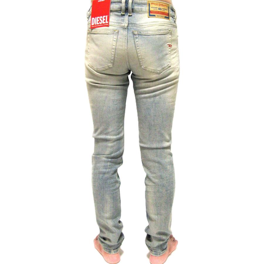 DIESEL（ディーゼル） スリムスキニー 「超」ストレッチ ナチュラル