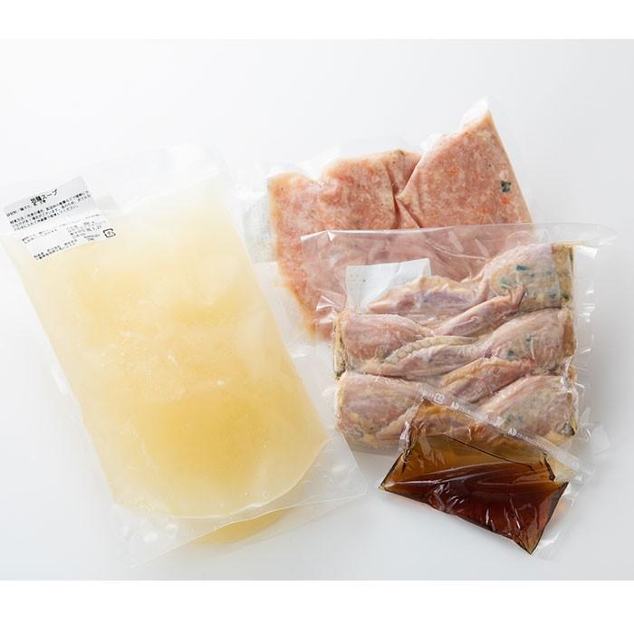 手羽餃子鍋セット（2〜3人前） 送料無料 鍋セット 水炊き 手羽餃子