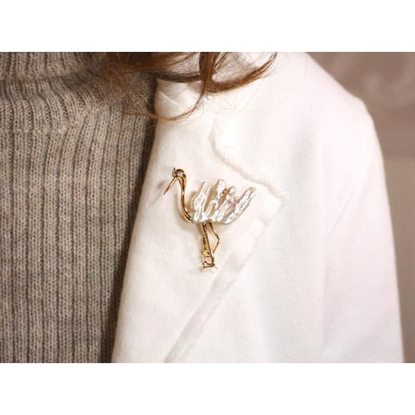 新品　k18　バロック　オレンジ淡水真珠　ブローチ　限定品 パール【OTOWA PEARL】 ブローチ 淡水真珠 バロック 鳥 ダイヤ入 K18