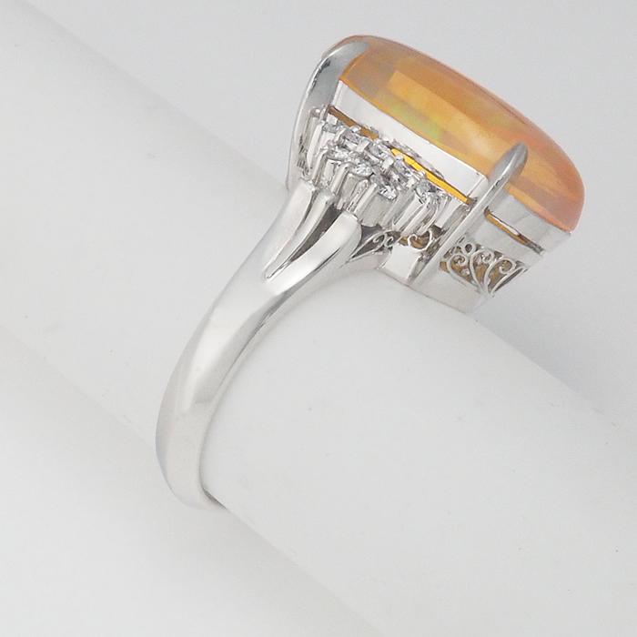 音羽屋□ ファイヤーオパール/6.26ct ダイヤ/0.34ct Pt850 デザイン 
