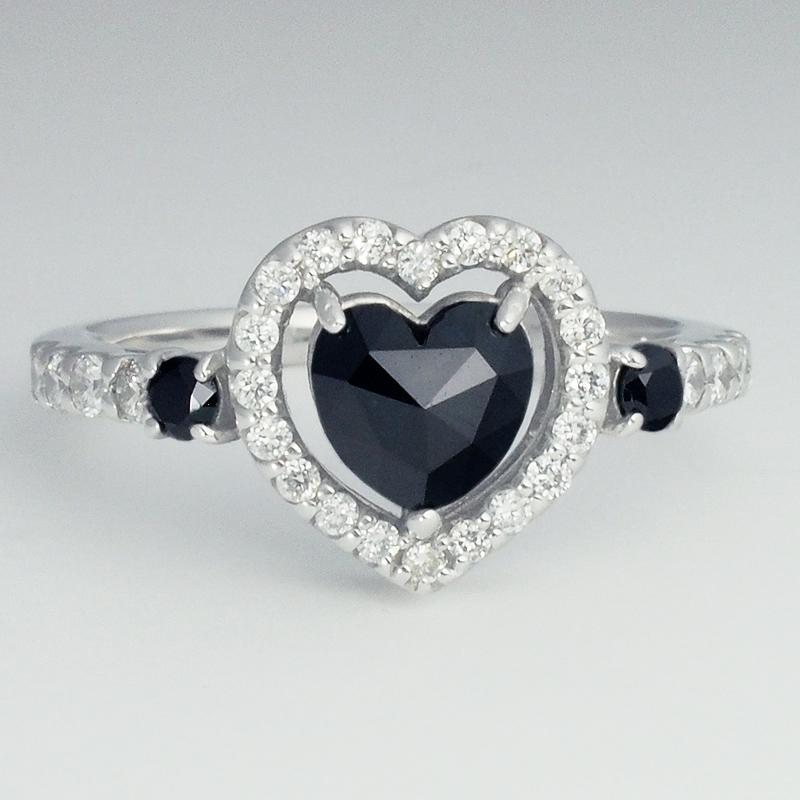 音羽屋□ ダイヤモンド/0.69ct 0.40ct K18WG ブラックダイヤ ハート