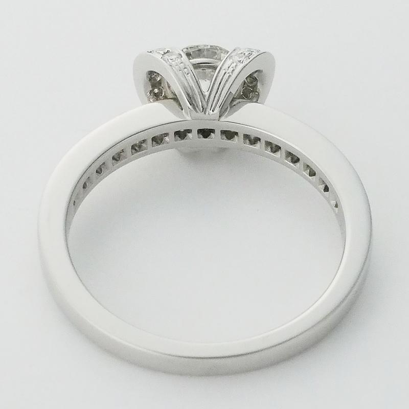 音羽屋□ ティファニー TIFFANY&Co. H/VS2 ダイヤモンド/0.38ct Pt950 