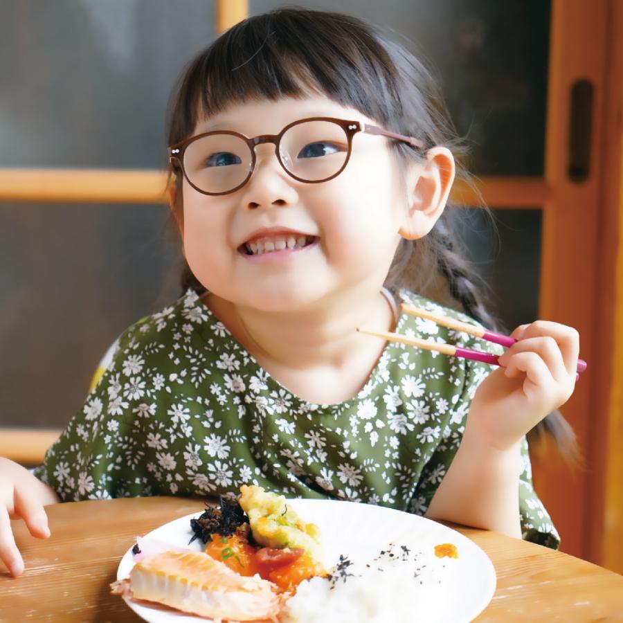 【2点200円OFFクーポン】 ほんとうにすべらないお箸 子供用 特許取得 スタッドレス加工 つまみやすい 食洗機対応 滑り止め強化 軽量 持ちやすい 子供 18cm 藤栄 |  | 04