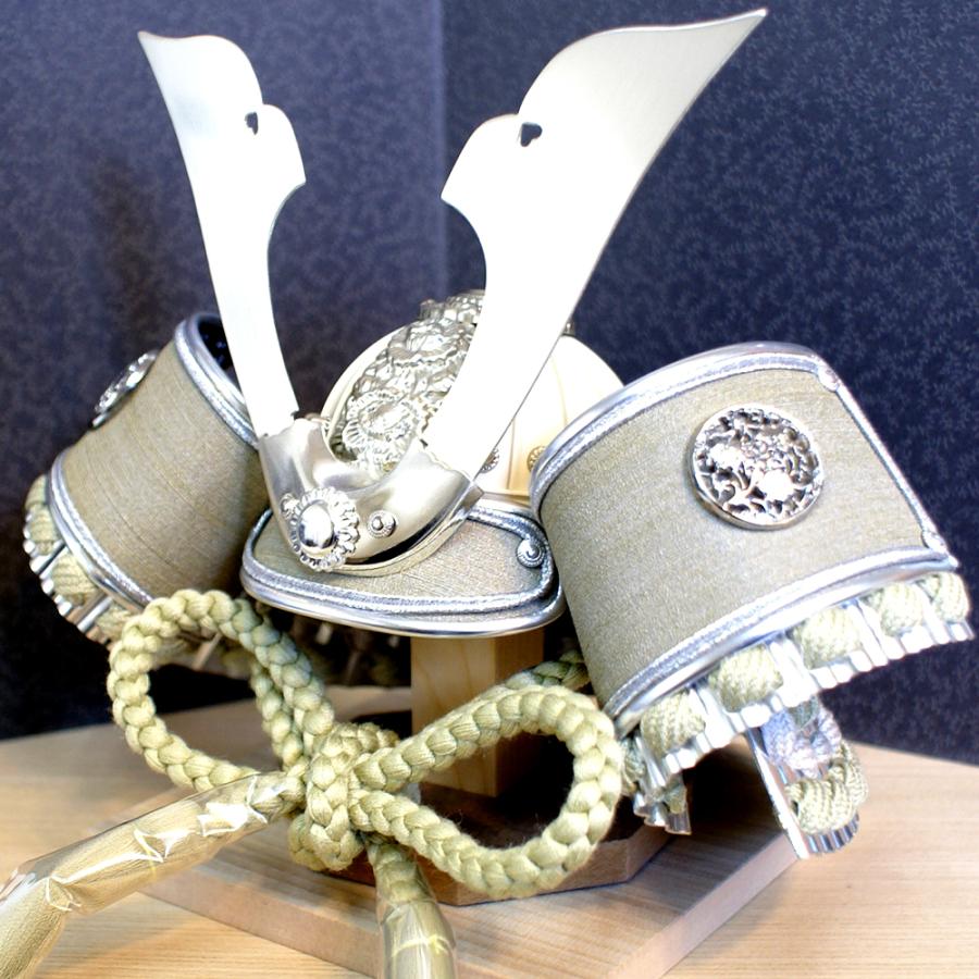 五月人形 久月 兜 コンパクト 収納飾り モダン 家紋入れ 人形屋の桜竹 爆買 | 久月 | 03