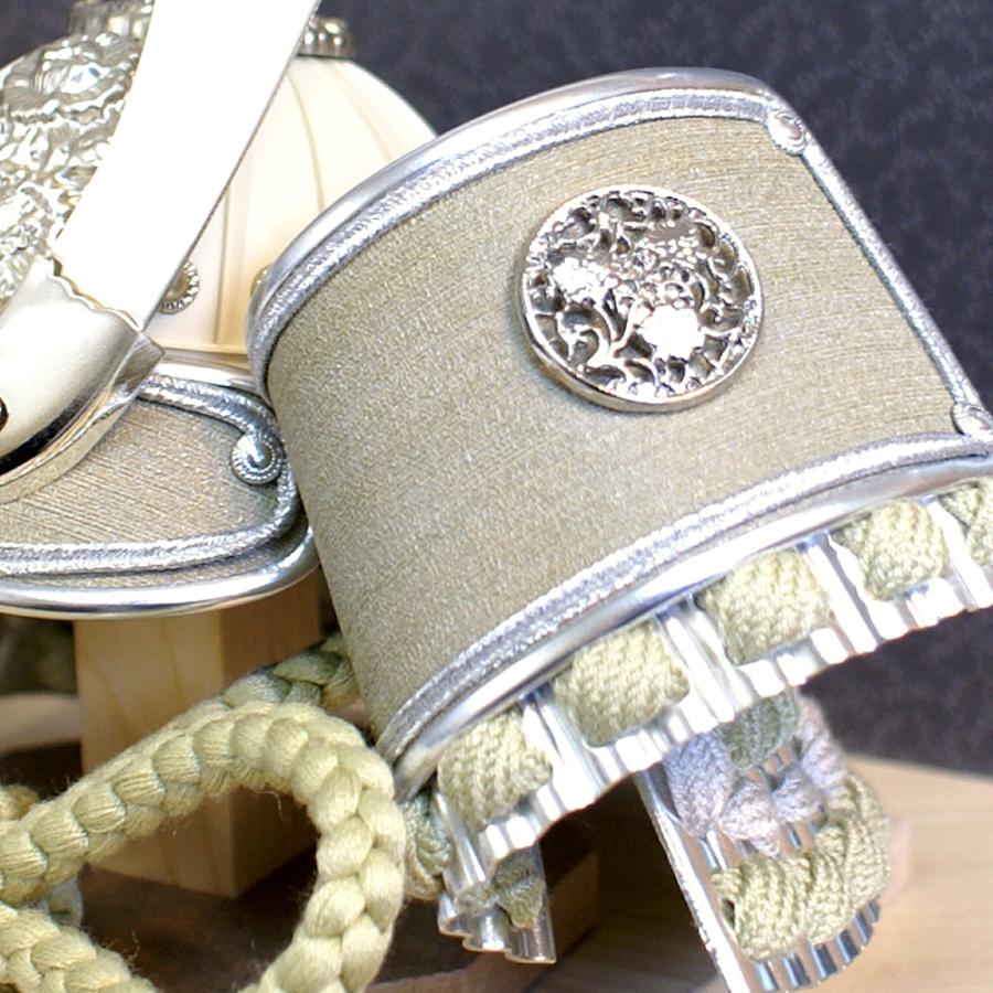 五月人形 久月 兜 コンパクト 収納飾り モダン 家紋入れ 人形屋の桜竹 爆買 | 久月 | 06