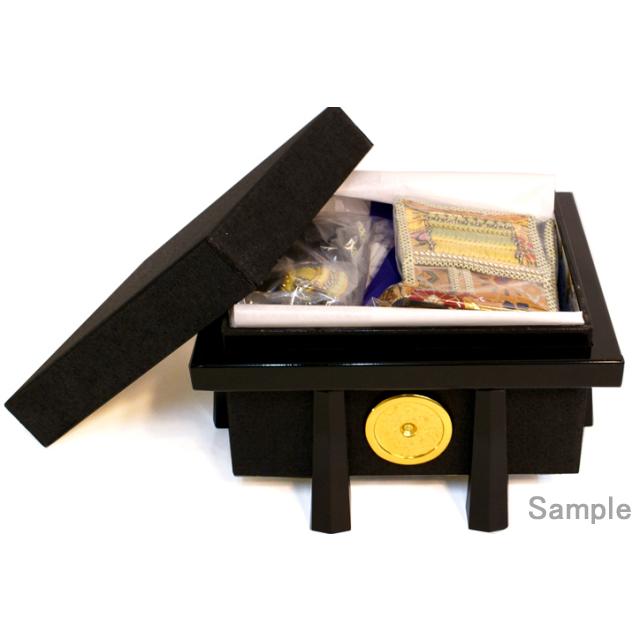 五月人形 久月作　家紋「茜絲縅兜　大鎧」鎧 甲冑 飾り おしゃれ 高級 | 久月 | 08