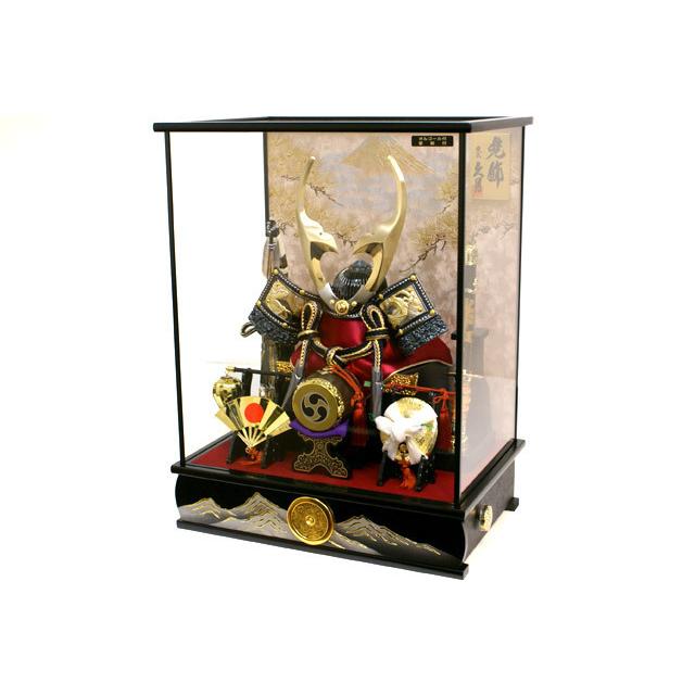 【美品】久月 五月人形 出世兜 ガラスケース付 久月 五月人形 久月作 家紋「立体貫前 三品付き 御兜」ガラスケース