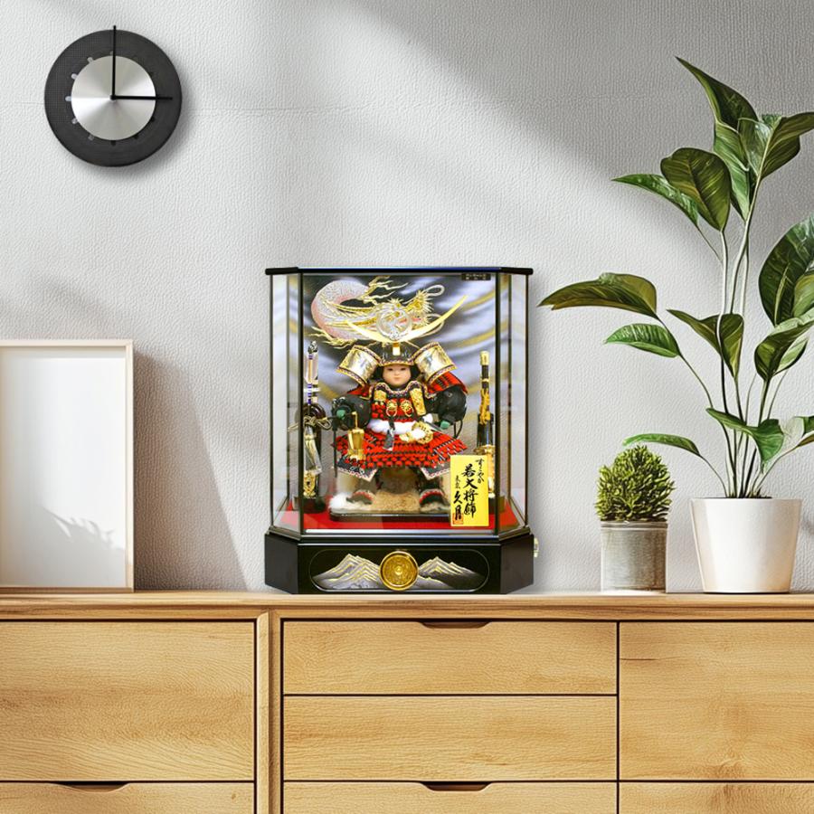 上杉謙信 東京久月 五月人形 家紋付き鎧飾り ガラスケース入 【公式通販】