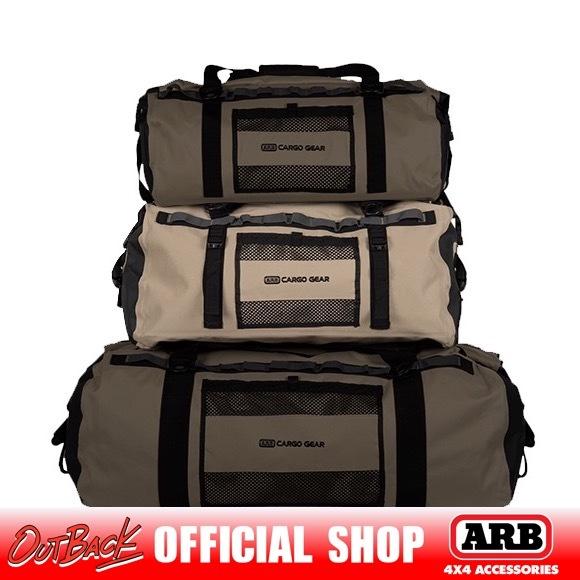 ARB カーゴバッグ ストームプルーフバッグ Mサイズ 正規輸入品 特価 