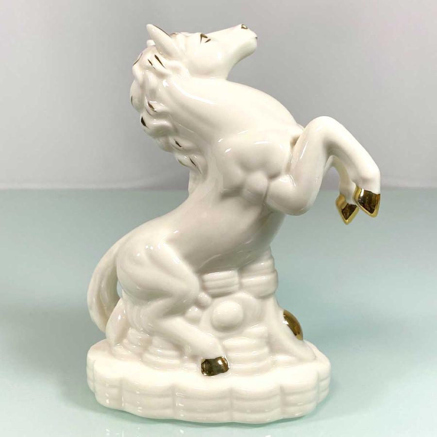 本日 クーポン+PayPay高還元】開運 風水 白馬 置物 陶器製｜前足を上げ