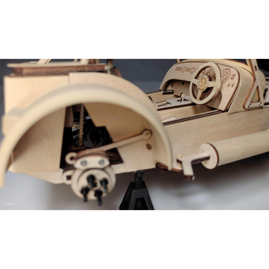 英国Caterham Cars社 公認 ESTON Craft 木製模型 組み立てキット ケータハム セブン Scale 1:10 |  | 09