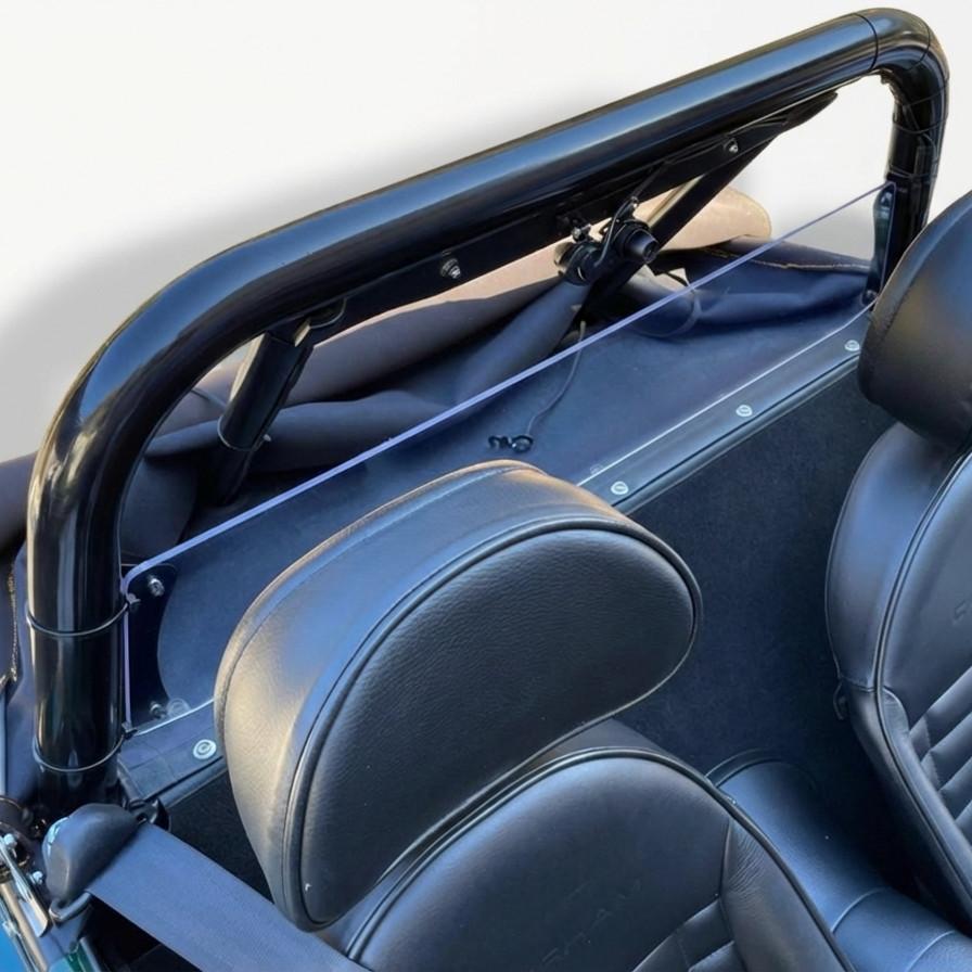 OUTERPLUS CATERHAM ケータハムセブン用　リアウインドウデフレクター |  | 01