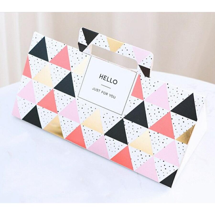 10 クーポン ギフトボックス ラッピング 梱包 箱 組み立て式 包装 紙製品 小物入り クリスマス プレゼント ピンク 赤 白 小物 Giftbox Xmasgiftbox Outfit 通販 Yahoo ショッピング