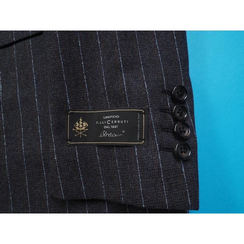 CERRUTI（チェルッティ） 新品10.8万円 大手百貨店扱い 秋冬『CERRUTI