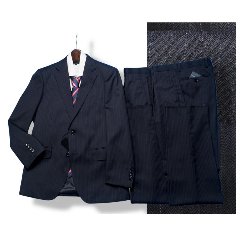 新品 大手百貨店扱い 秋冬総裏 ウール混ギャバジン ストライプ