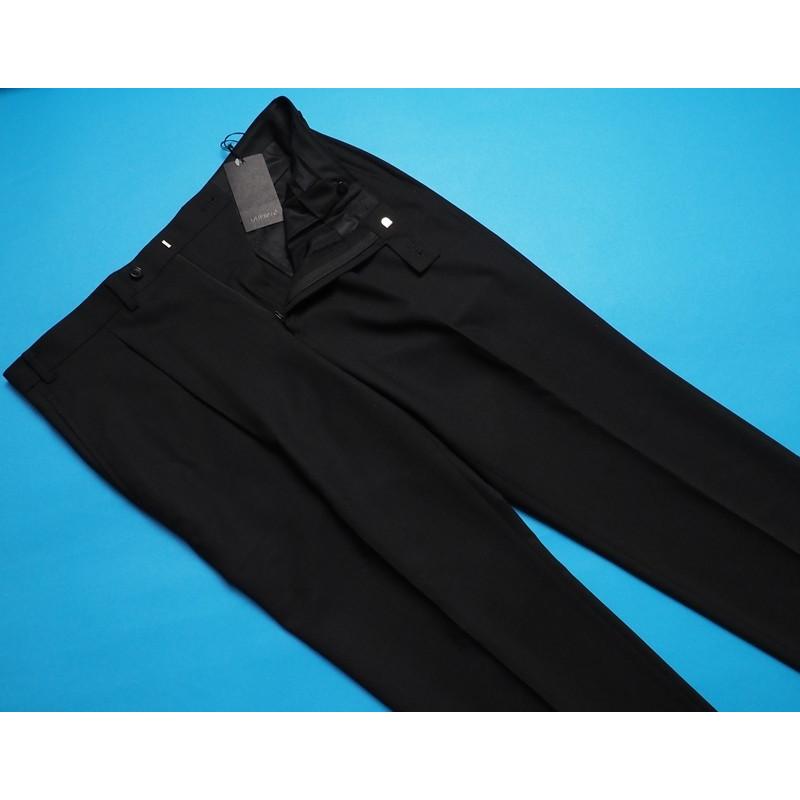 D'URBAN（ダーバン） 新品定価2.8万円 春夏秋 日本製 平織り