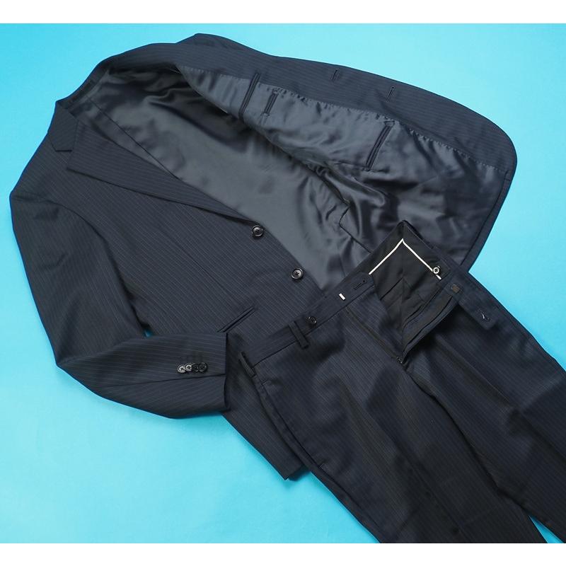 新品19.8万円 オンワード樫山×伊勢丹メンズ 日本製 秋冬『Gran Torino 伊製生地』 ウール100％ スリーピース スーツ D6/56(AB8〜BB8程度相当)紺 629517の画像