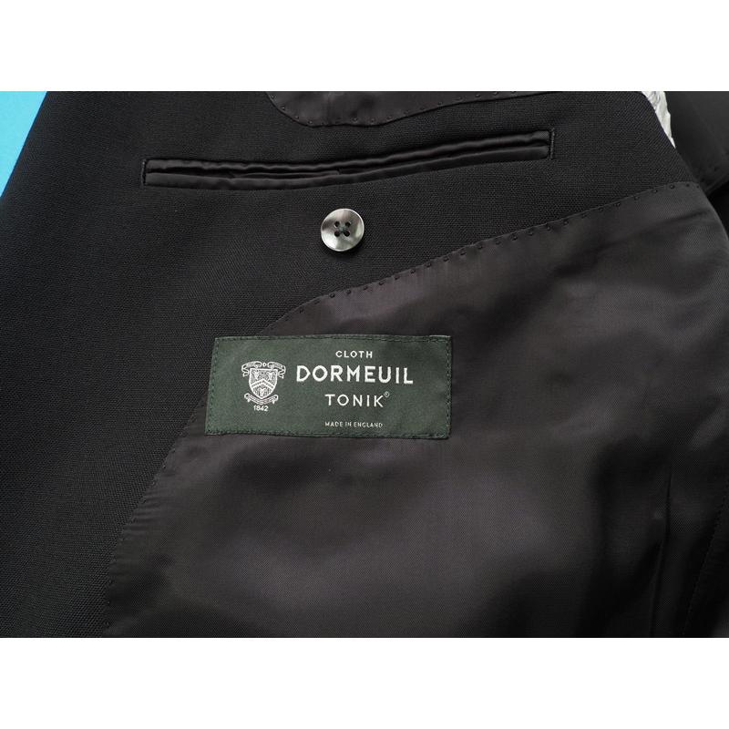 新品47.1万円 オンワード樫山 Henry Poole ヘンリープール 日本製 春秋『DORMEUIL 英国製生地 TONIK』スリーピーススーツA96(A6)黒 930702の画像