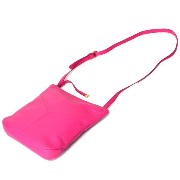 ☆新品☆フルラ　ショルダーバッグ FURLA（フルラ） バッグ レザー クロスボディー 斜めがけ ショルダー