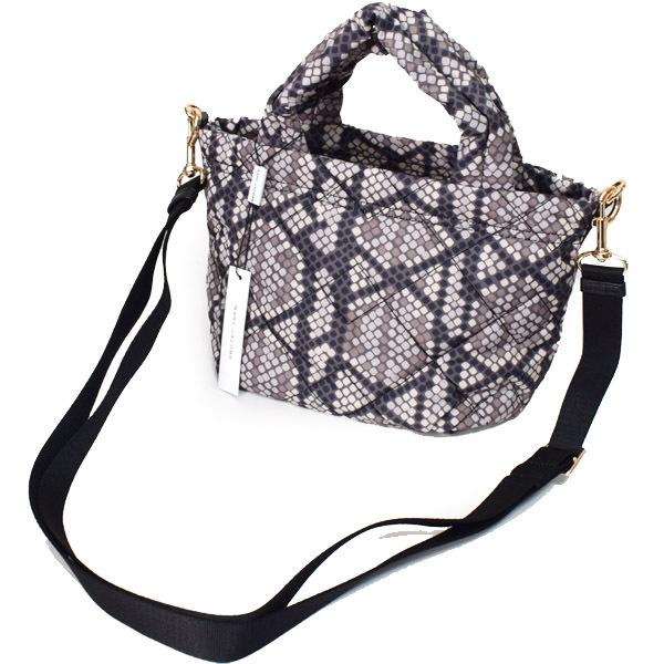 MARC JACOBS♡ナイロンショルダーバッグ Amazon | Marc by Marc Jacobs M0011379-001 レディース ブラック