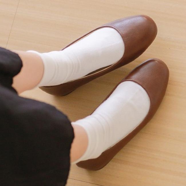 パンプス 痛くない 歩きやすい ローヒール ヒール 大きいサイズ レディース 黒 送料無料 在庫限り 新色追加