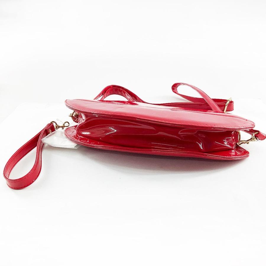 新品未使用　katespade リップ型チェーンクラッチ2way バッグ 訳あり 2WAYバッグ リップ型 モチーフクラッチショルダー リップ