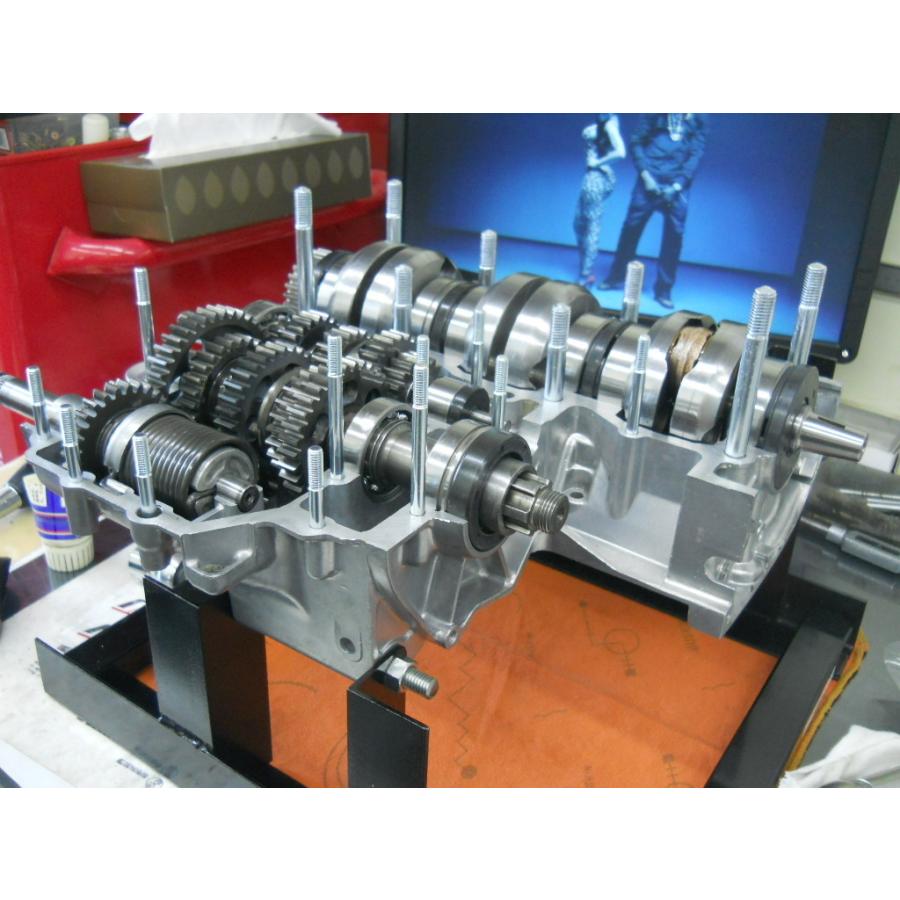 OUTLINE製品】KH400.KH250.SS350 クランクケース用M6スタッドボルト