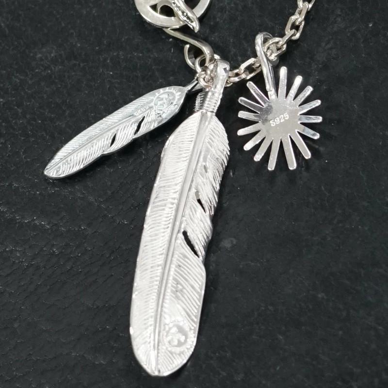 胸元を飾るターコイズフェザーネックレス メンズネックレス ネックレス