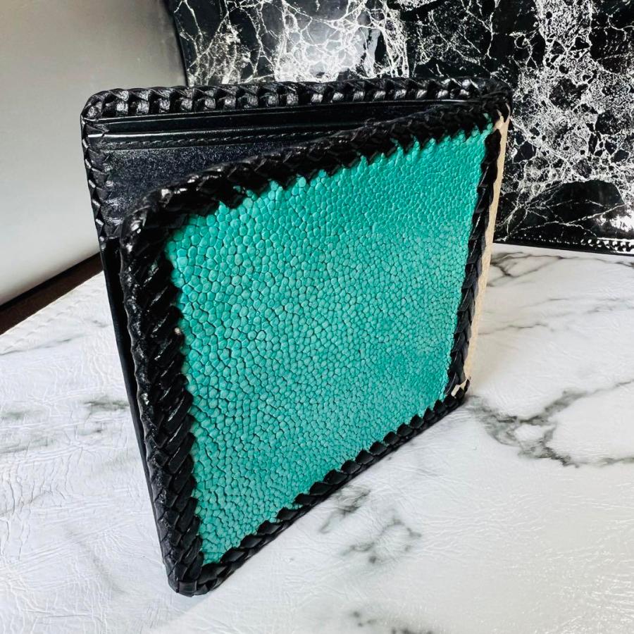 スティングレイ2つ折財布 フラット加工 メンズ エイ革 スカイブルー 20