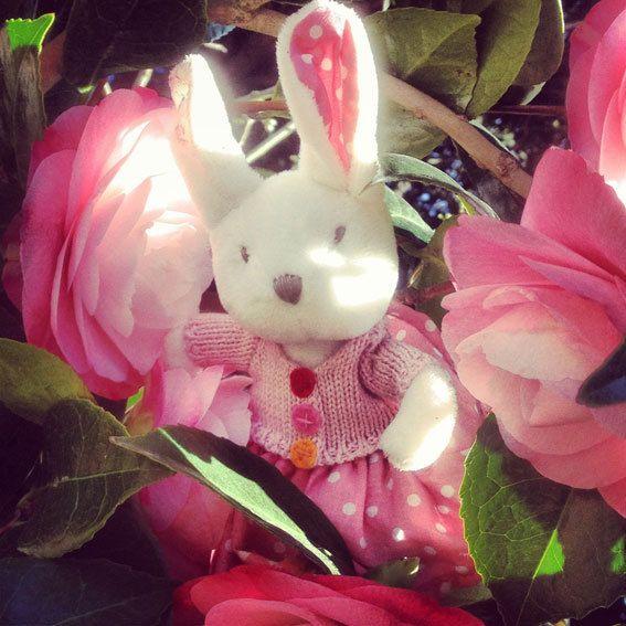 うさぎ ぬいぐるみ 小さい ウサギ ポピー Ragtags Poppy Rabbit Ragtales 304 Rabbit ガーゼとリネン オブラブovlov 通販 Yahoo ショッピング